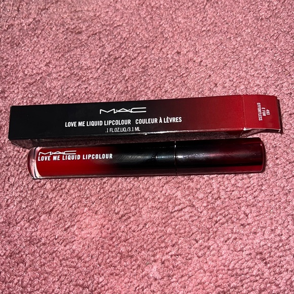Mac cosmetics love me liquid lip color on e for effortless new in box - Picture 2 of 3